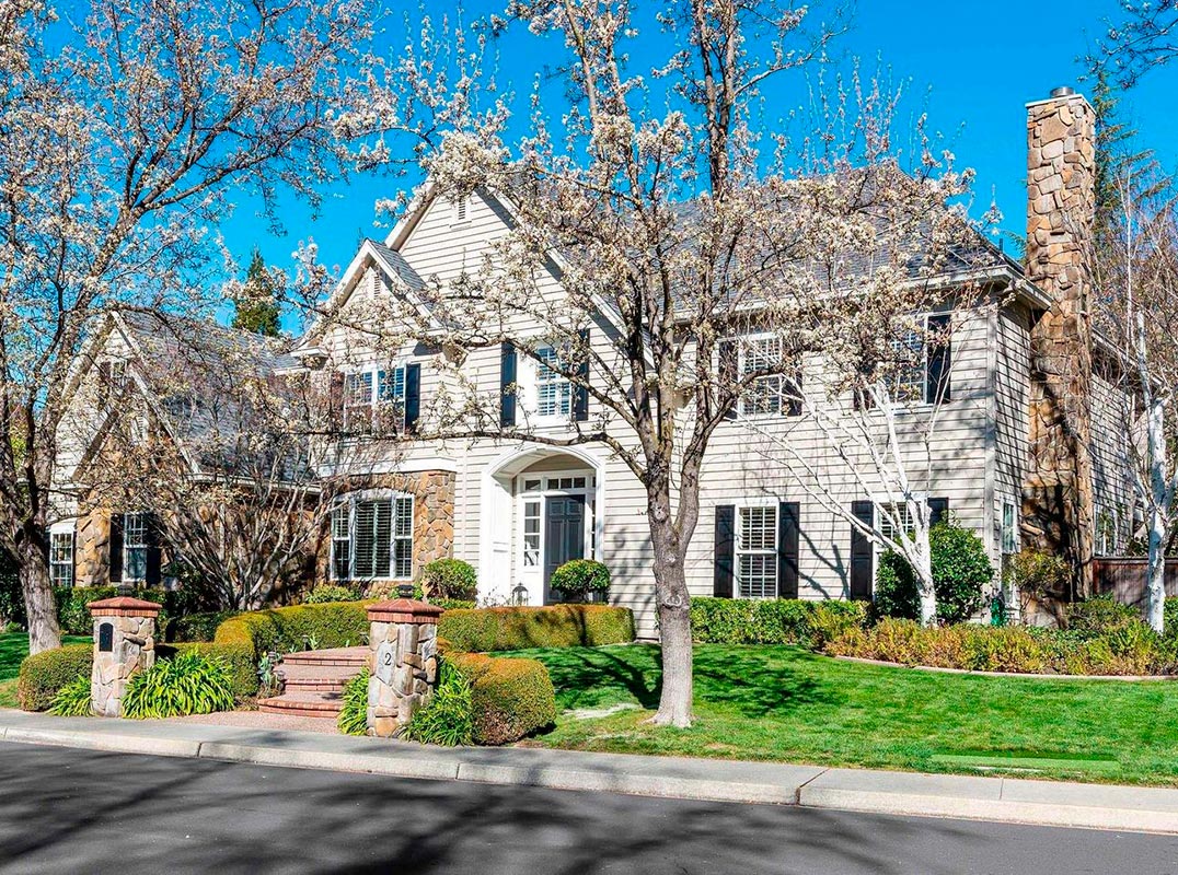 LHM San Francisco's East Bay Custom Home Is Situated On The